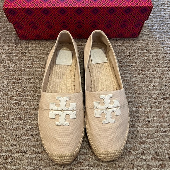 Tory Burch Shoes - NIB Tory Burch flats